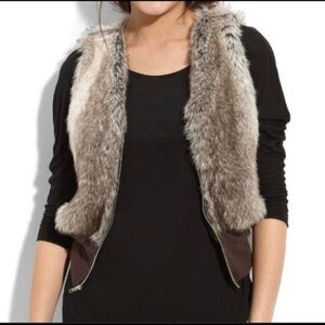 WallpapHER Faux Fur Zipper V-Neck Ribbed Waist Vest✨Taupe Brown✨Super Cozy✨Small